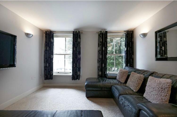 Copperfield Apartment Canterbury Esterno foto